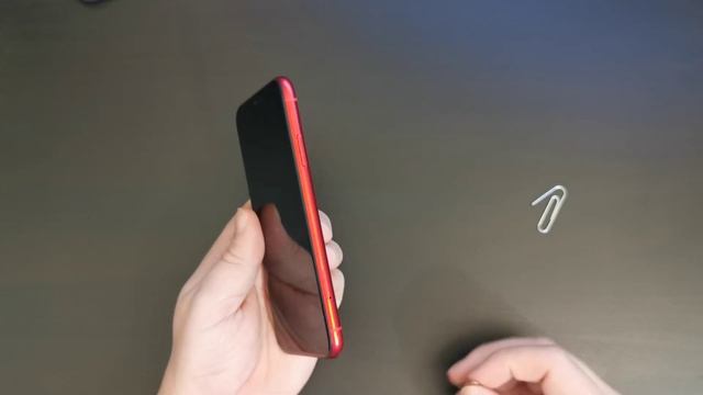 How to change SIM card on Apple iPhone 11 - Easy way to avoid roaming charges when travelling смотреть онлайн