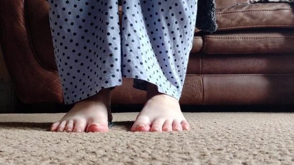 Bare Feet | Feet Worship | Feet Pov | Feet Tease  (no talking)