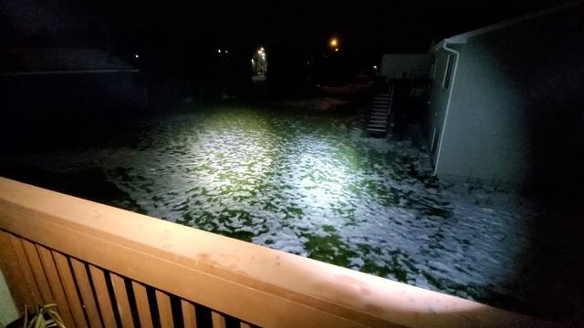SOFIRN SP35T VS FENIX PD36R VS OLIGHT M2R PRO WARRIOR OUTDOOR BEAM SHOTS смотреть онлайн