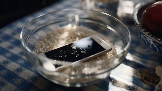 Samsung mocks Apple and the iPhone X смотреть онлайн