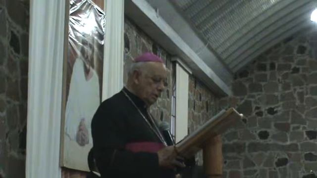 conferencia del Sr Arzobispo Alberto Suarez Inda a los Maestros de Ciudad Hidalgo Michoacán смотреть онлайн