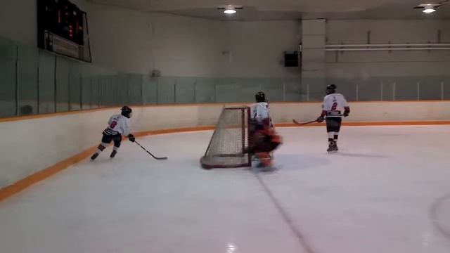 Bell Capital Cup 2013 - Game 3: PeeWee 'A' Kanata Blazers vs Ayr Flames Tie 1-1 смотреть онлайн
