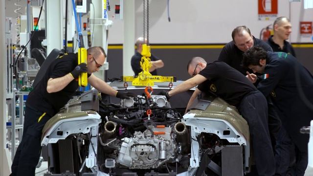 Supercar Superbuild S1 Lamborghini Huracán Documentary - Part 3 смотреть онлайн