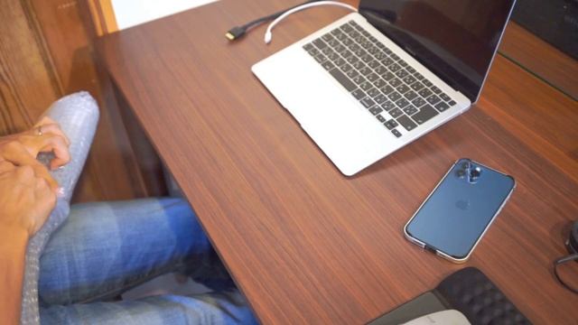 Apple M1 MacもOK！コスパ最強メカニカルキーボードKeychron C2開封（前編） смотреть онлайн