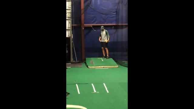 Garrett Egli - RHP Midland College Sophomore - 6'4" - 208 lbs смотреть онлайн