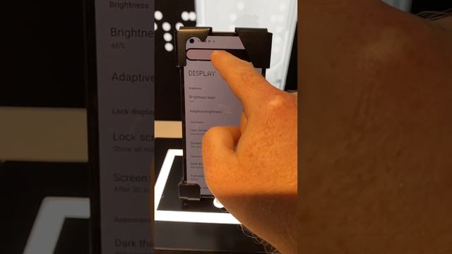 Nothing Phone (1) PWM Slow Motion Video.