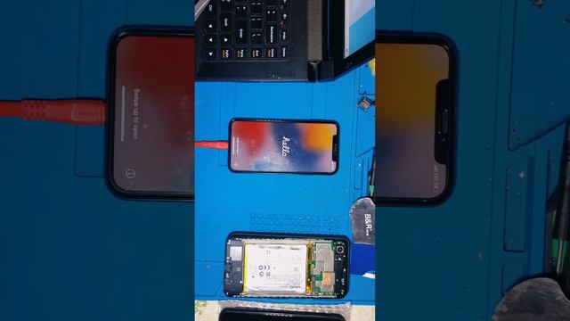 Cara Mengatasi iPhone Stuck di Layar Hello Setelah Update iOS 15 смотреть онлайн