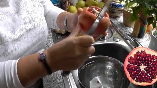 Schnelles und sauberes Entfernen der Granatapfelkerne /1-2-3 die Granatapfelkerne sind frei смотреть онлайн