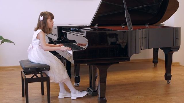 "Моя Россия: музыкальное путешествие". Оливер Анвен, 9 лет. Г.Москва. С. Прокофьев "Утро". смотреть онлайн