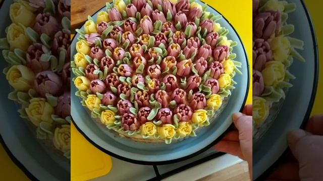 ТОРТ  ТЮДЛЬПАНЫ  И РОЗЫ  очень вкусный и красивый