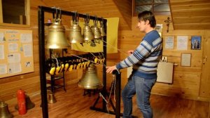 Простые звоны с двойкой зазвонных колоколов