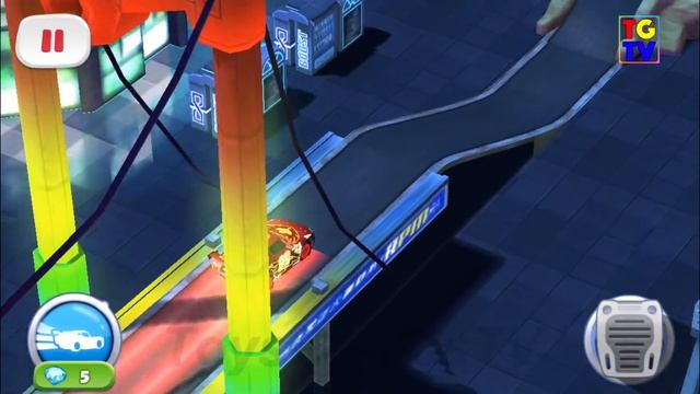 Cars Lightning McQueen NEON Unlocked vs Holley (Yokoza Track) Fast as Lightning NEON RACING! смотреть онлайн