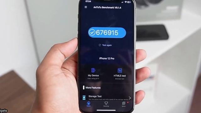 iPhone 12 Pro di Tahun 2024? Udah Murah смотреть онлайн