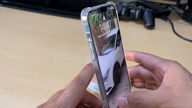 Como Encender la Linterna en la Pantalla de Bloqueo de iPhone 13, iPhone 13 Mini, iPhone 13 Pro y 1 смотреть онлайн