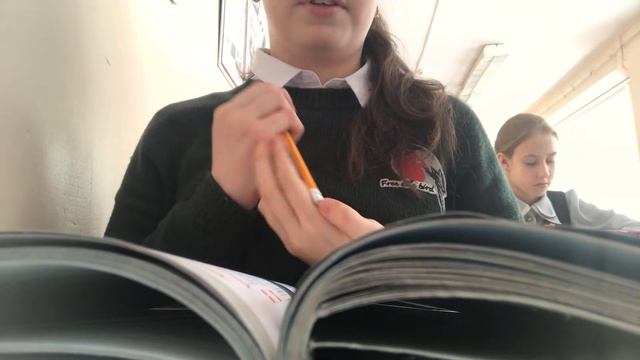 ШКОЛЬНЫЙ ВЛОГ📚//ПОНЕДЕЛЬНИК смотреть онлайн