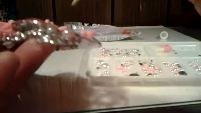 How to bling out cell phone tutorial :) смотреть онлайн
