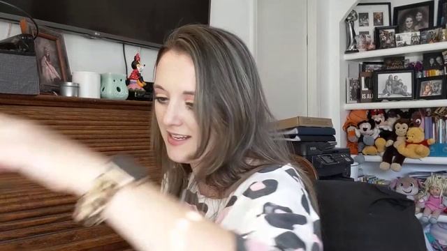 Ipsy Glam Bag - June 2020 Unboxing смотреть онлайн