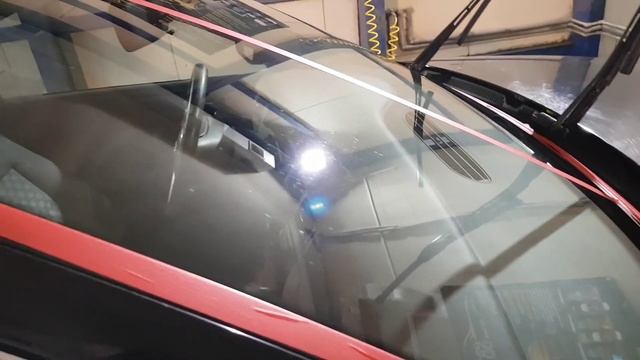 Результат 50/50 від полірування скла CarPro CeriGlass смотреть онлайн
