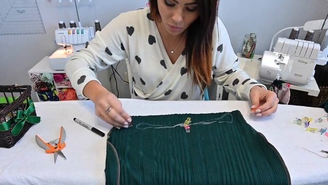 Crossover Dolman Dress - Trendy Sewing Projects For Beginners смотреть онлайн