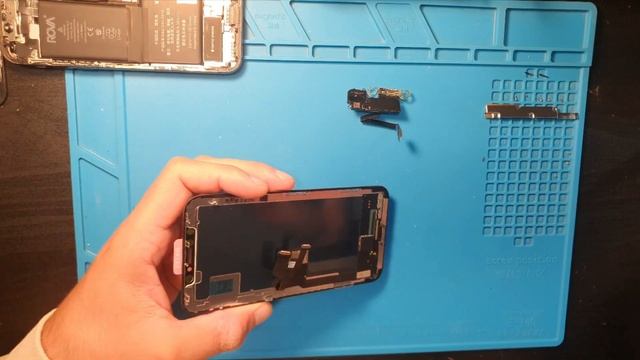 Iphone X Ekran Değişimi смотреть онлайн