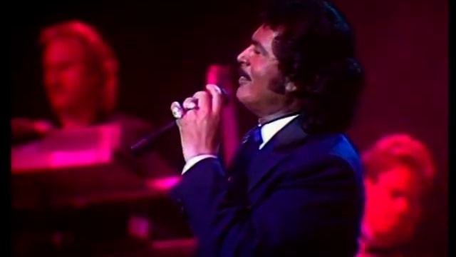 Engelbert Humperdinck - The Wanderer смотреть онлайн