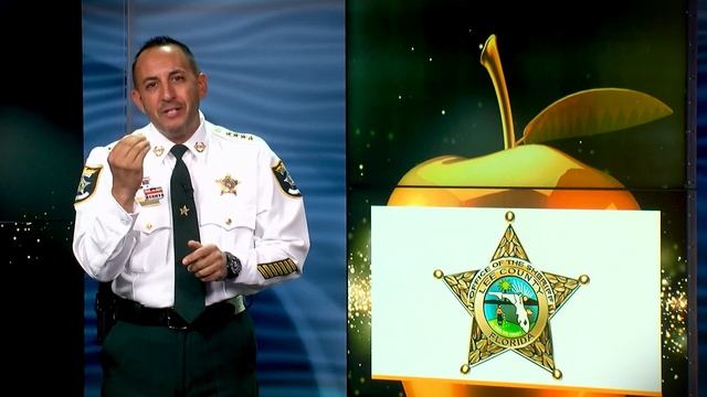 2022 Lee County Golden Apple Awards смотреть онлайн