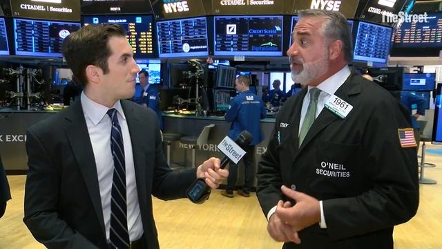 This Is Why Nvidia and Advanced Micro Devices Shares Are on Fire смотреть онлайн