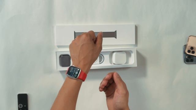 Unboxing | Apple Watch Series 5 Titanium смотреть онлайн