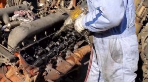 Isuzu Motors V10 Engine 10PD1 Episode 2