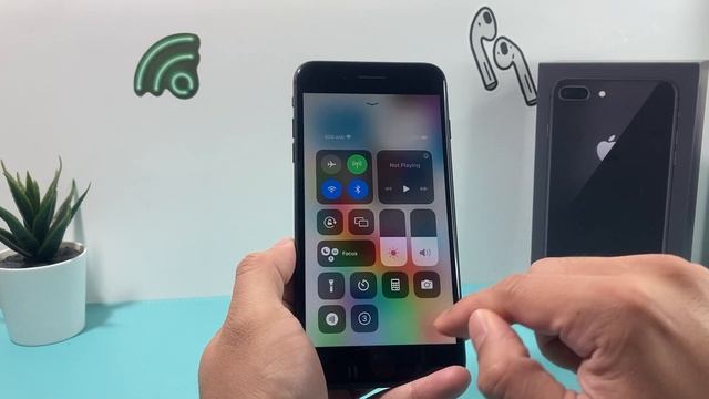 iPhone 8 Plus: How to Screen Record with Audio Sound смотреть онлайн