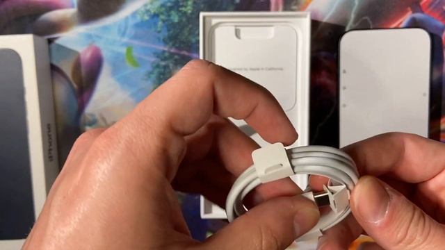 iPhone 13 Black Unboxing & Quick Review + Comparison With iPhone 11 Red | Sold Out Apple Store смотреть онлайн