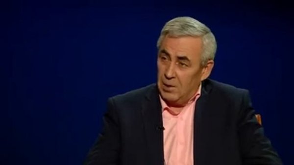 Kom sagate: VAXIT IMAMOV