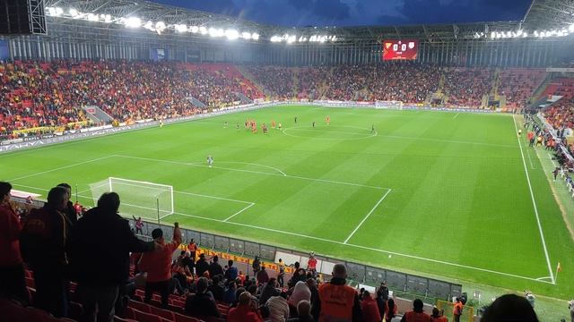Göztepe Pendikspor maçı Penaltı pozisyonu hakem vara gidiyor смотреть онлайн