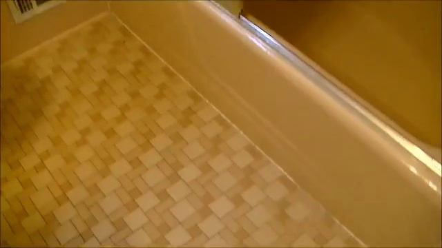 Cast Iron Tub to a Shower смотреть онлайн