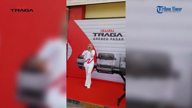 Grebek Pasar Isuzu смотреть онлайн