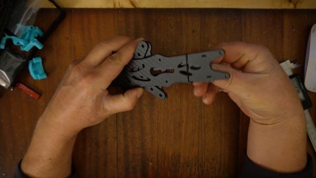 Первая часть сборки квадрокоптера FPV подборка комплектующих Foxeer Aura7 смотреть онлайн