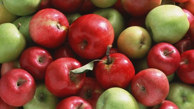 Apple health benefits or why you should eat 1 apple a day смотреть онлайн