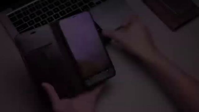 Husa CaseMe, tip portofel, cu inchidere magnetica si functie stand смотреть онлайн