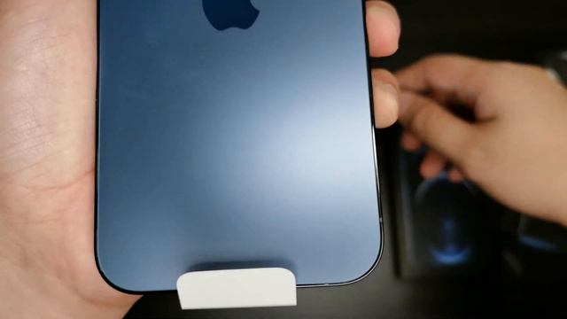 IPhone 12 Pro Max blue quick unboxing смотреть онлайн