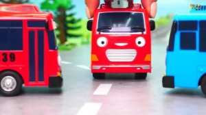 Мультики с игрушками Автобус Тайо - Автобусы Tayo и злой гриб.