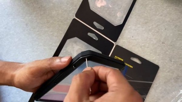 Unboxing case LUNATIK TAKTIK EXTREME | Iphone 11