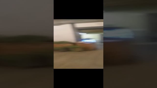 Кушаю в ресторане один смотреть онлайн