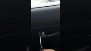 ЧТО ДЕЛАТЬ ЕСЛИ НЕ ОТКРЫВАЕТСЯ ЗАДНЯЯ ДВЕРЬ В МАШИНЕ. ПРИЧИНЫ ПОЛОМКИ