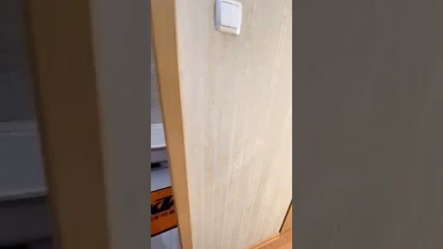 В продаже очень солнечная 2-х комнатная квартира в спальном районе! Район ТЦ Столица! смотреть онлайн