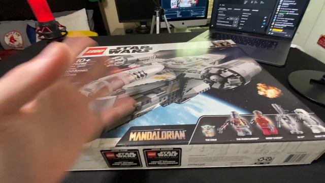 Lot's of LEGO Unboxings & Buying The Razor Crest at the LEGO STORE! | MandRproductions LEGO Vlog! смотреть онлайн