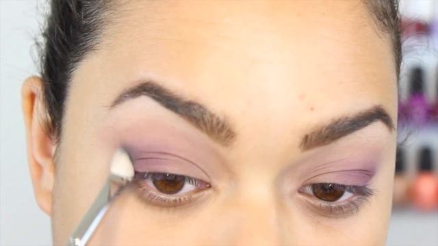 Daytime Purple Smokey Eyes Tutorial смотреть онлайн