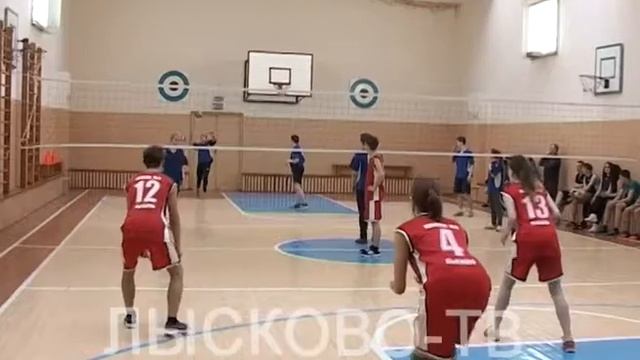 2016 04 27 ВОЛЕЙБОЛ В ШКОЛЕ №5 смотреть онлайн