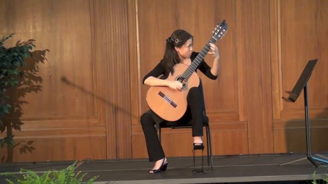Sonata, Op. 61: III. Allegro Vivo by Joaquin Turina performed by Katie Cho смотреть онлайн