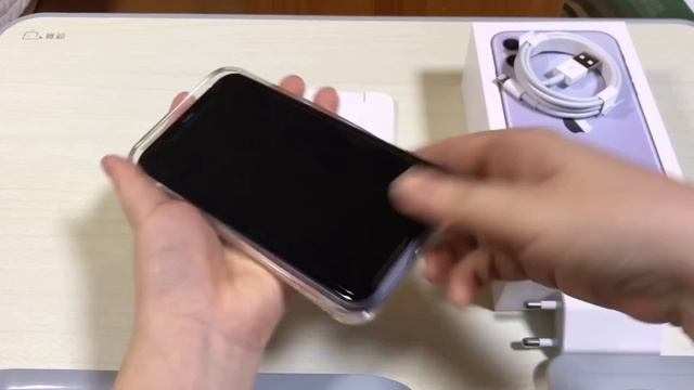 Eng) 아이폰11 퍼플 색감 걍미쳤음/256기가 개봉기/아이폰5와 크기 비교(iphone11 purple 256G) смотреть онлайн