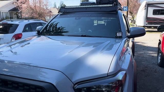 This Trail Ready Tacoma Has Countless Mods - Extraordinary Tacomas смотреть онлайн